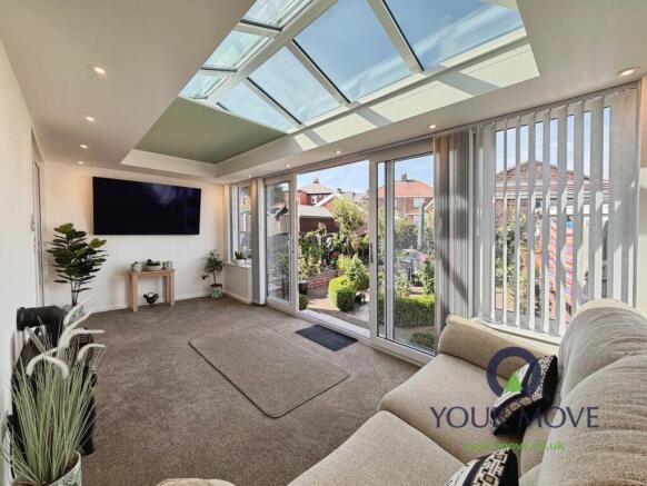 2 bed Bungalow for sale Image 6