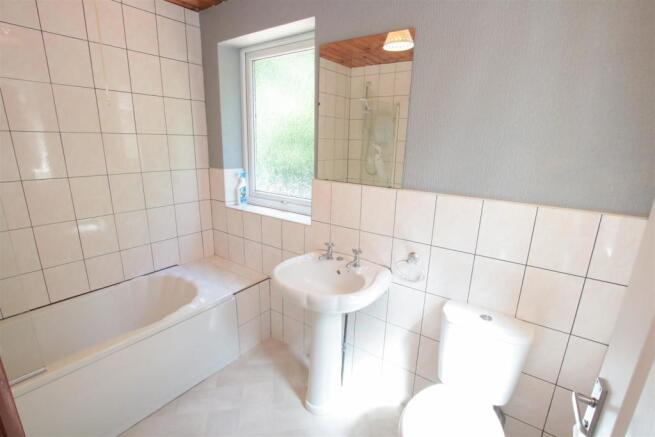 HOUSE BATHROOM