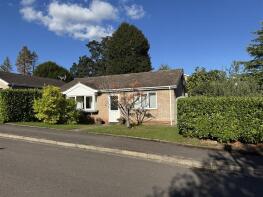 16, Lakeside, Newent GL18 1SZ