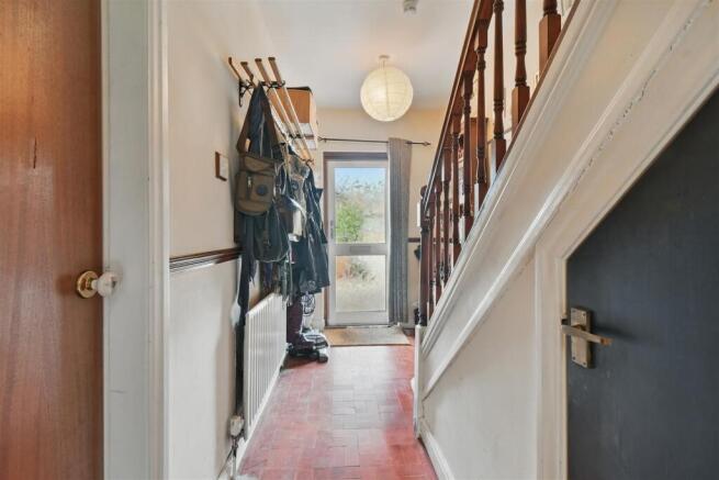 4 bed Semi-Detached for sale Image 10