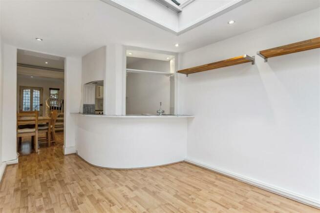 FOR SALE_Chiswick Road, W4
