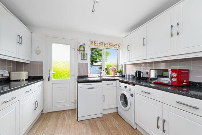 63 Magdalene Avenue, Brunstane, Edinburgh, EH15 3BQ photo 4