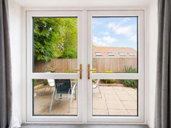 2 bed Detached for sale Image 4