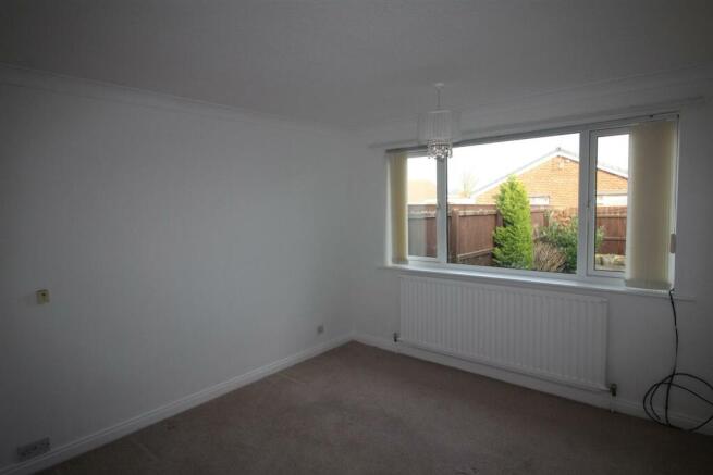bedroom one.JPG