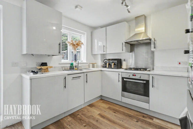 3 bed Terraced for sale Image 6