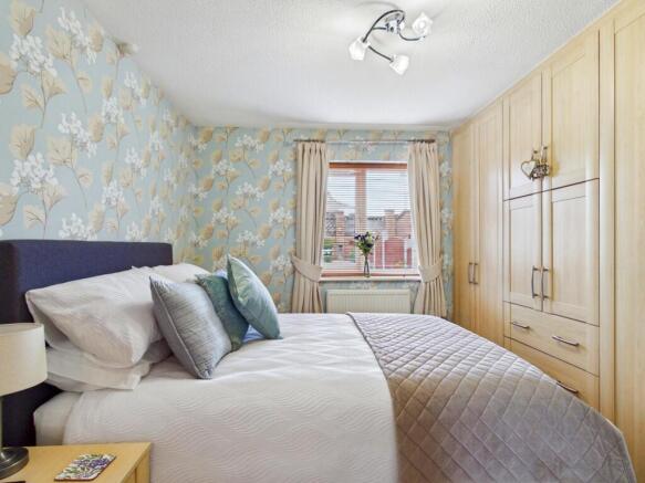 2 bed Terraced Bungalow for sale Image 4