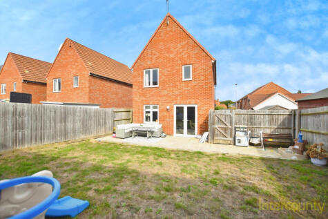 Harrisons Road, Felsted, Dunmow, Essex, CM6