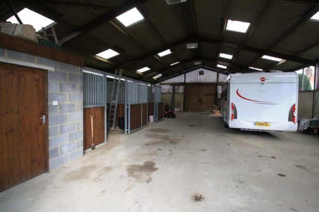 Barn