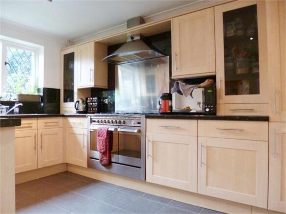 Photo 9