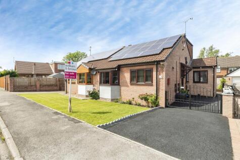 Brooksfield, South Kirkby, PONTEFRACT
