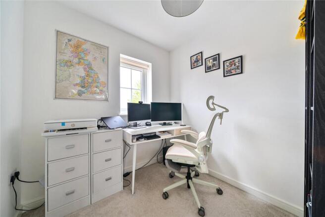 3 bed Semi-Detached for sale Image 9
