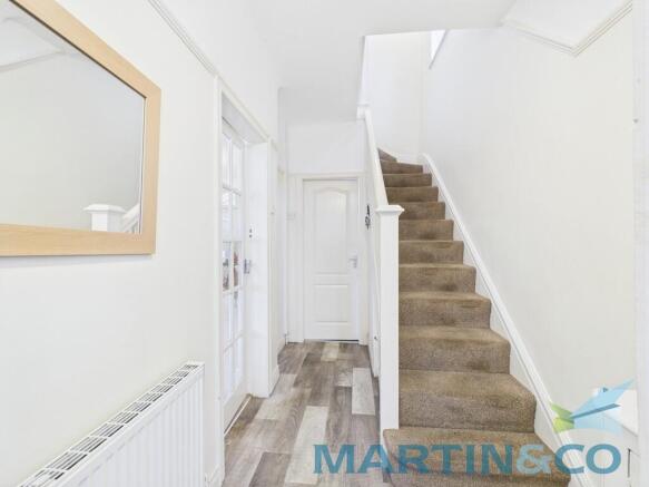 CAM01870G0-PR0189...