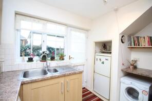 1, Crown Mews, Hungerford RG17 0NR