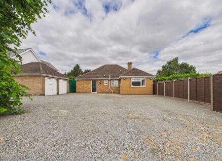 Woodgate Road, Burbage, LE10