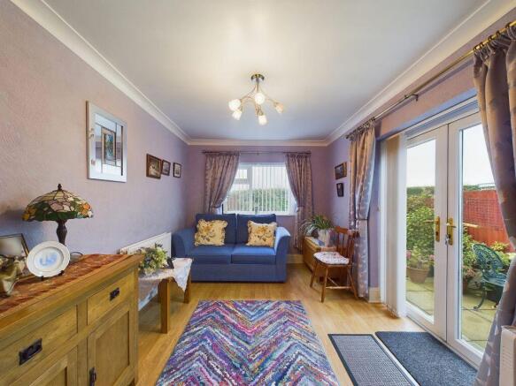 2 bed Semi-Detached Bungalow for sale Image 9