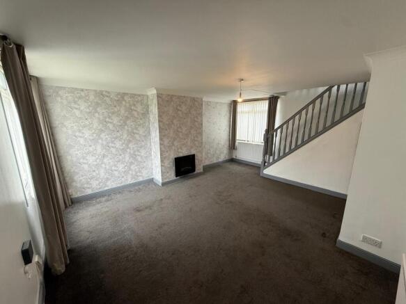 3 bed Terraced to rent Image 7
