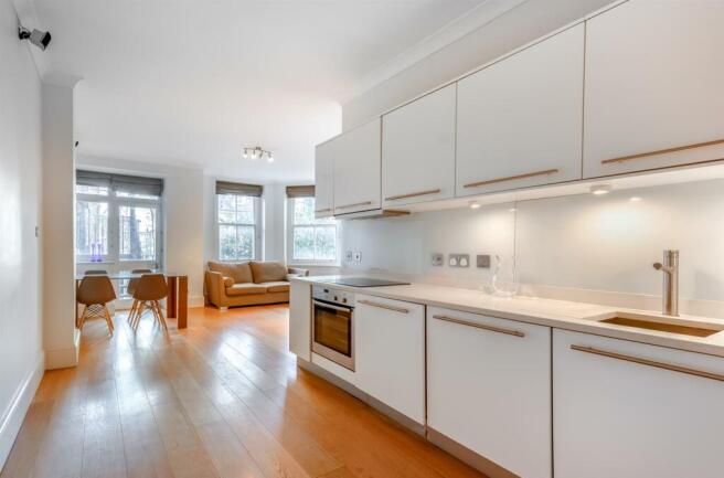 Drayton Court 5a-2-2. Low Res.jpg