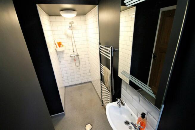 Shower Room/WC
