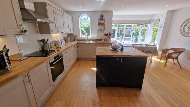 Kitchen Diner