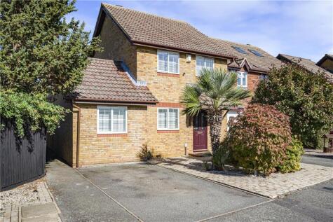Limes Row, Farnborough Village, Kent, BR6