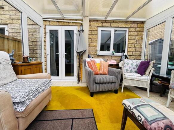 2 bed Semi-Detached for sale Image 4