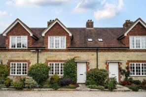 23, Cowdray Court, Midhurst GU29 9UA