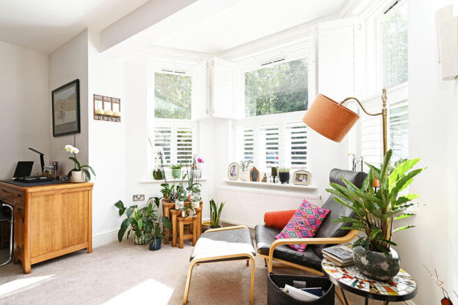 2 bed Apartment for sale Image 5