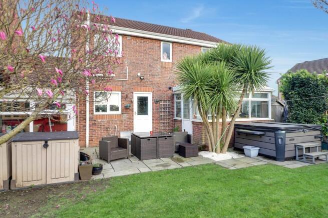 3 bed Detached for sale Image 4