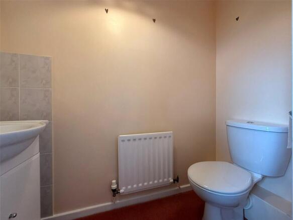2 bed Bungalow for sale Image 11