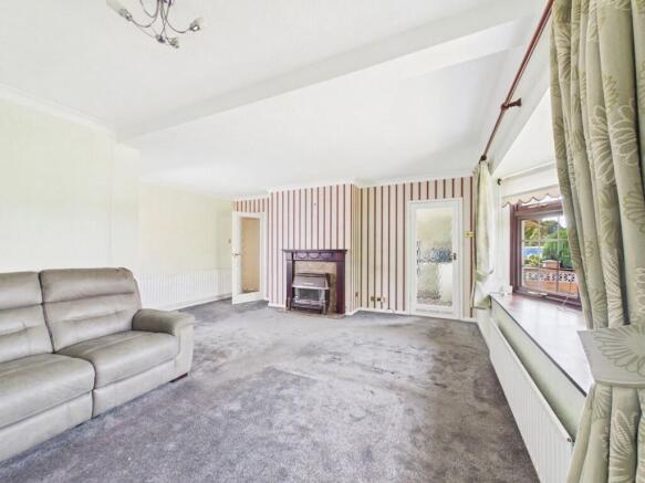 Lounge Dining Room