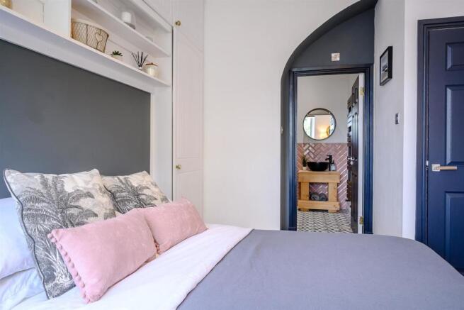8474993-Interior56.jpg