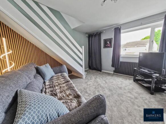 2 bed Semi-Detached for sale Image 8