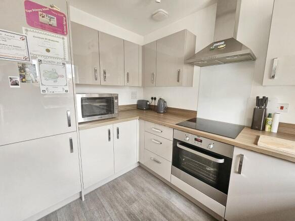 Bedell Road, Maidstone photo 4