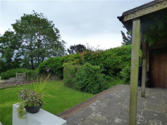 GARDEN VIEW 2