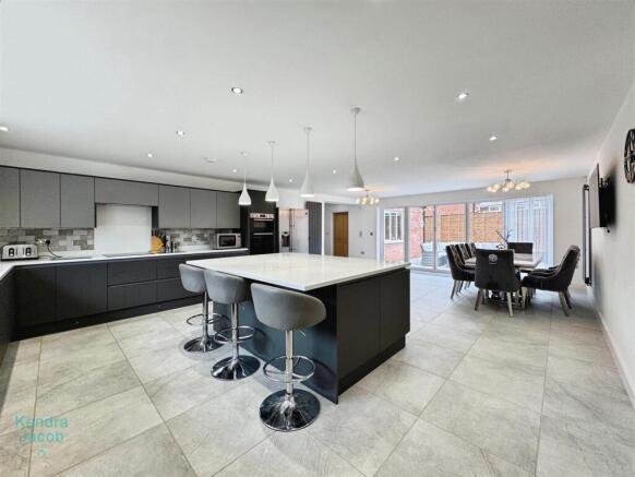 Bawtry Road, Blyth, Worksop photo 4