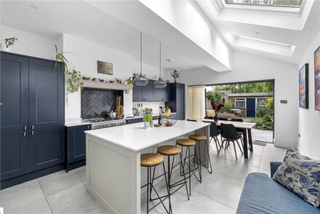 4 bed End of Terrace for sale Image 6