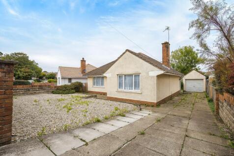 Longmeadow Drive, Dinas Powys, The Vale Of Glamorgan. CF64 4TA