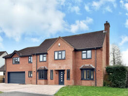 23, Killams Green, Taunton TA1 3YQ