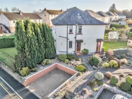 3, Main Street, Invergowrie DD2 5AB