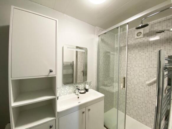 En suite