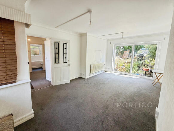 1. Frontroom