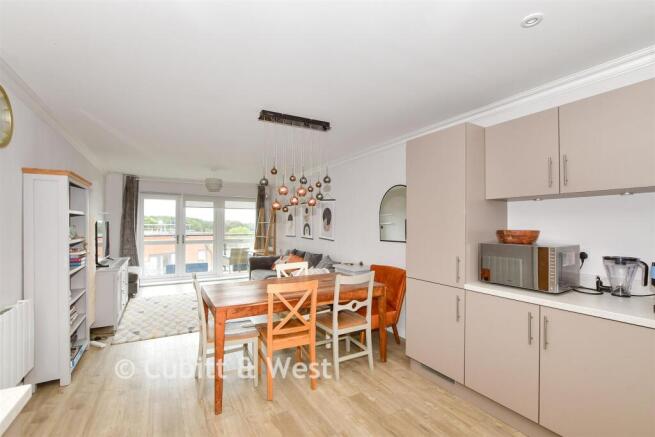 Kitchen/ Lounge/Diner
