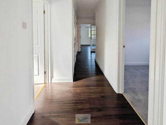 10494c50-PXL_2025...