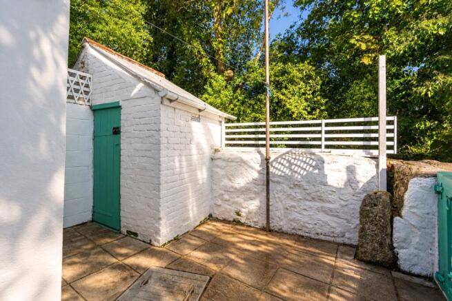 Rock Terrace, Heamoor, TR18 photo 4