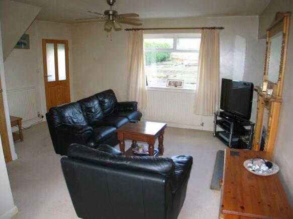 L-Shaped Lounge