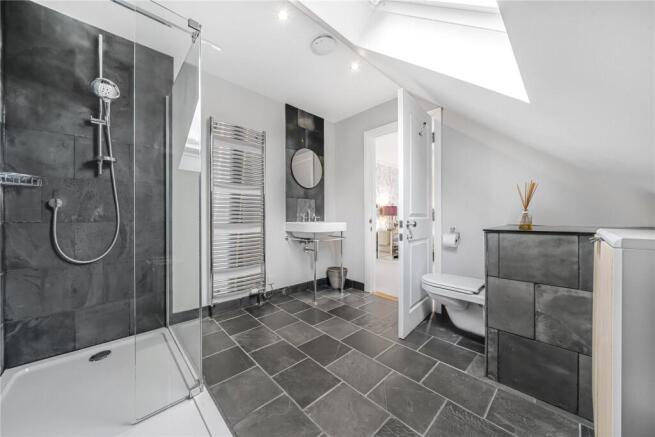 Ensuite To Bed Two