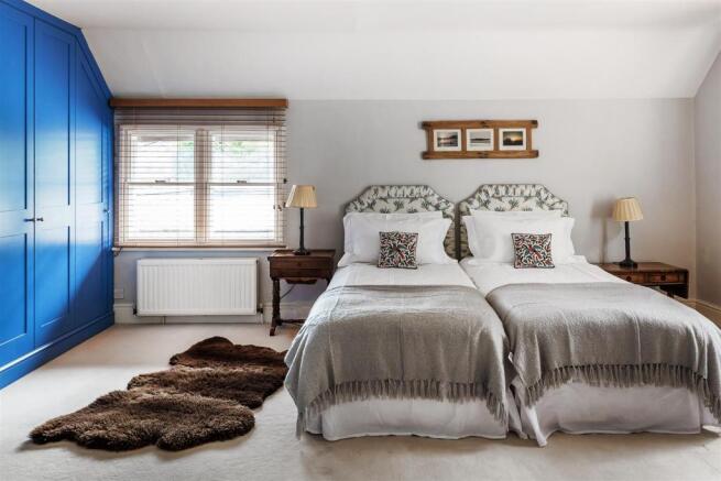 house. estate agency Slinfold