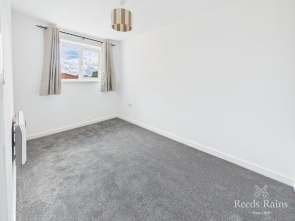 2 bed Apartment for sale Image 8