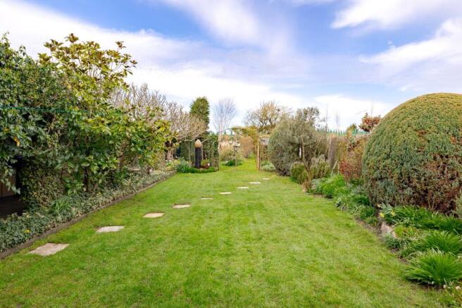 Bedford Road, Brogborough, MK43 photo 4