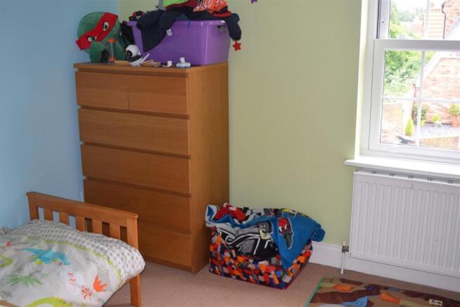 1 Chichely Cott 2nd Second bedroom.jpg